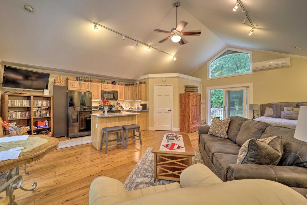 Quiet Studio Escape About 2 Mi To Blue Ridge Parkway! West Jefferson Exterior photo